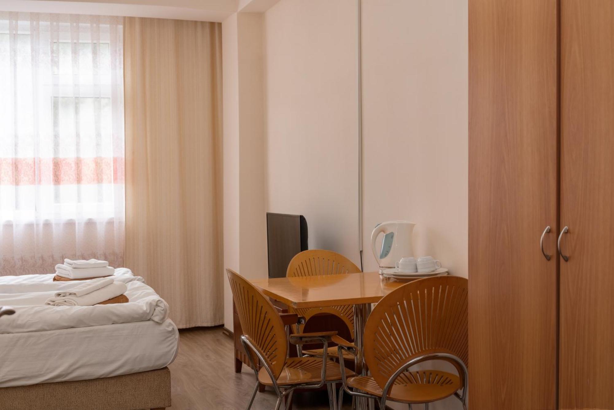 Talisman Village Hotel Bosteri Extérieur photo